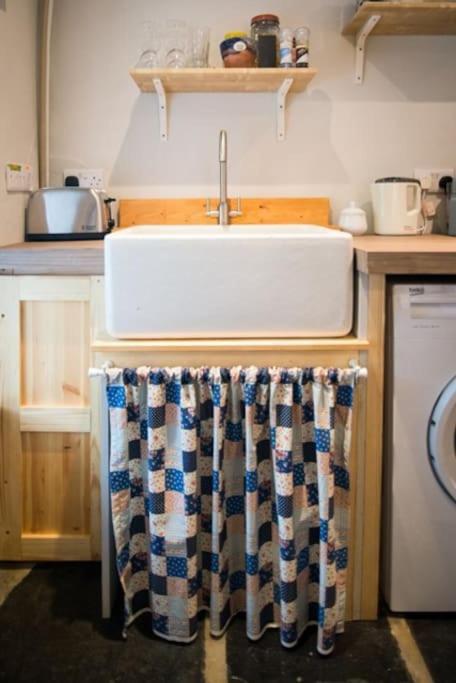 Fermoyle Properties Glynn'S Cottage Fanore Extérieur photo