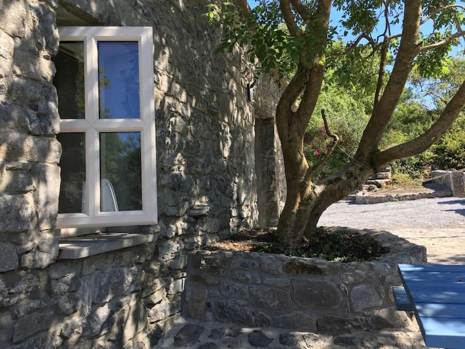 Fermoyle Properties Glynn'S Cottage Fanore Extérieur photo